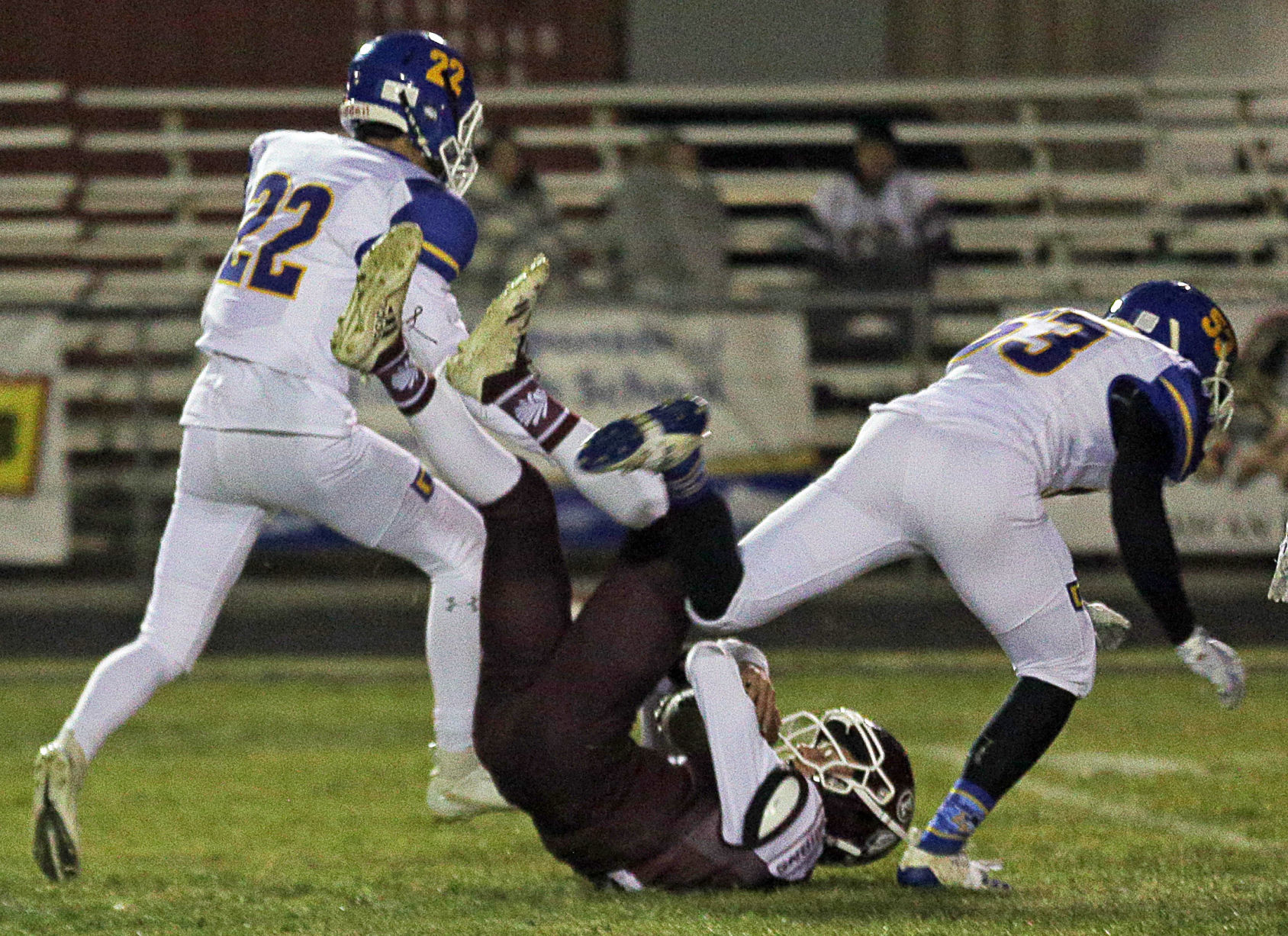 Lowry at Elko Football 06.jpg